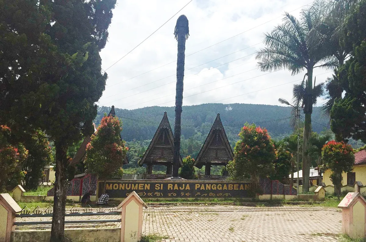Tugu Panggabean